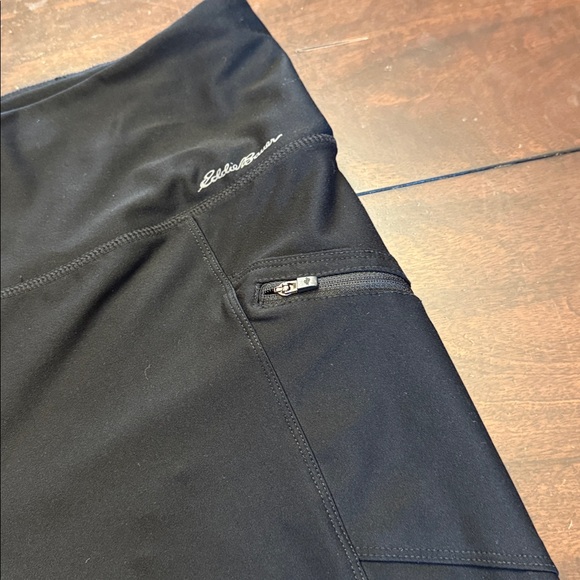 Eddie Bauer Black Athletic Leggings. Size L.  Gently used excellent condition - Picture 5 of 10